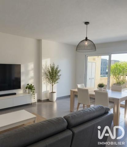 Appartement à vendre 4 pièces 96 m² Nîmes
