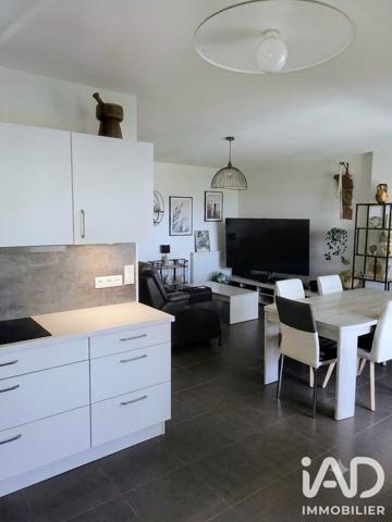 Appartement à vendre 4 pièces 96 m² Nîmes