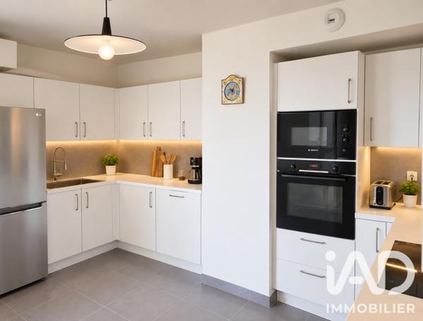 Appartement à vendre 4 pièces 96 m² Nîmes