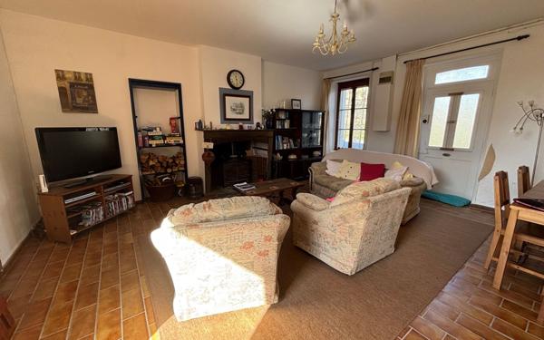 Maison à vendre    5 pièces •  Juigné-des-Moutiers