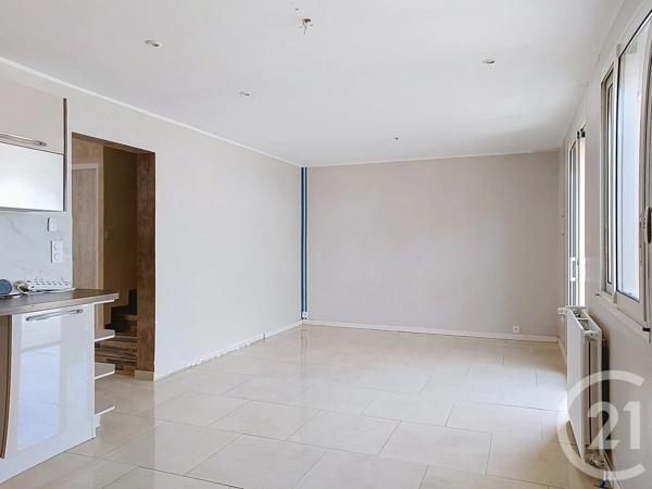 Maison à vendre  6 pièces - 125,07 m 2   CHOLET  - 49