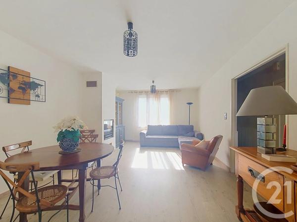 Maison à vendre  6 pièces - 125,07 m 2   CHOLET  - 49
