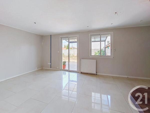 Maison à vendre  6 pièces - 125,07 m 2   CHOLET  - 49