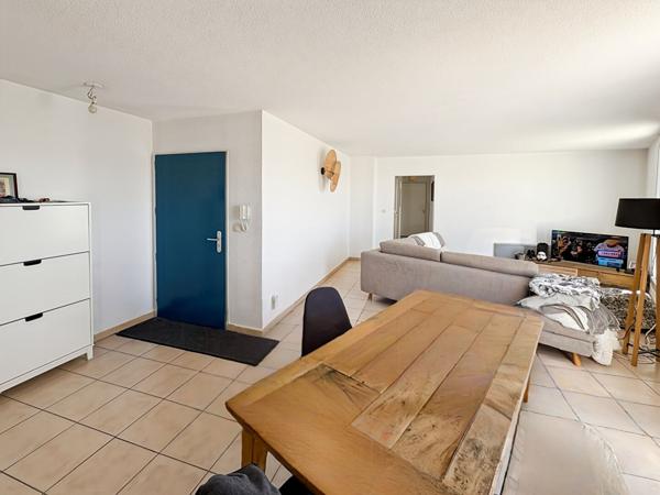 Appartement 3 pièces avec grande terrasse aux Chartrons à Bordeaux