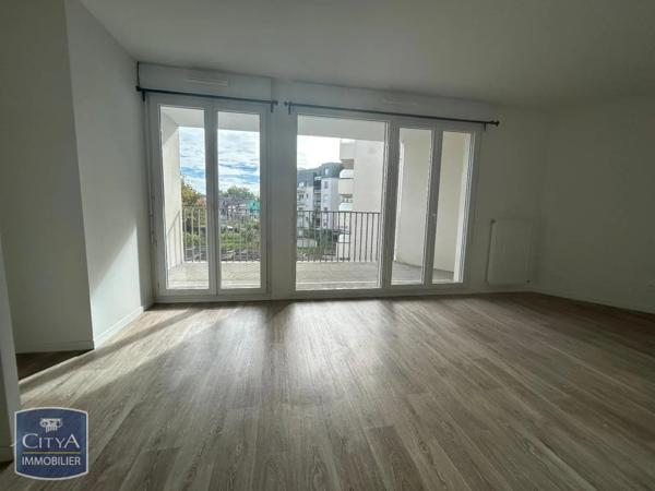 Appartement à louer 3 pièces 62.37m² Bagneux (92220)