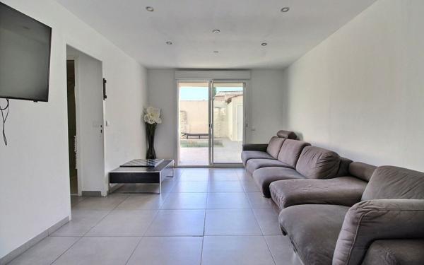 Maison à vendre    7 pièces • 130 m2 Marseille 10