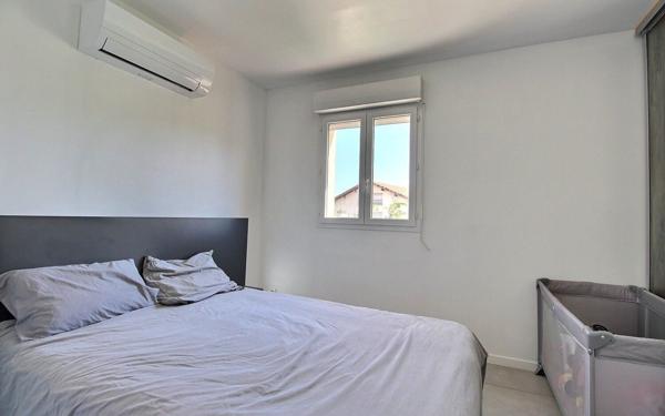 Maison à vendre    7 pièces • 130 m2 Marseille 10