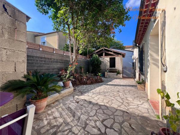 Maison à vendre 86 m² avec jardin et garages