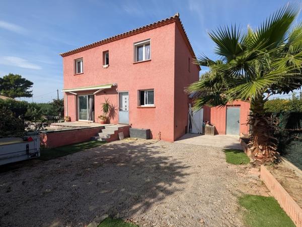 Maison familiale 4 faces sur terrain piscinable