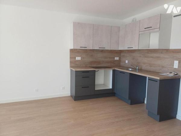 A VENDRE à BOUGUENAIS "Les Couêts" Appartement T3 Neuf - avec un locataire en place 
