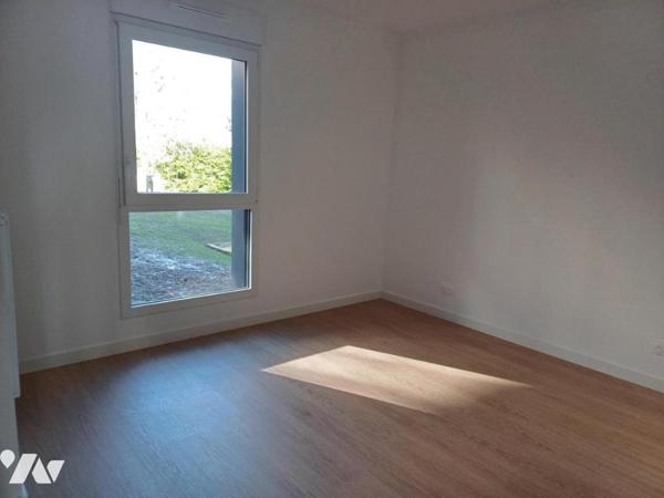 A VENDRE à BOUGUENAIS "Les Couêts" Appartement T3 Neuf - avec un locataire en place 