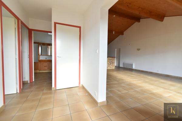 Maison
                                                                                                                                                                                                                                                                                                                        3 pièce(s)                                                                                                                                                                                                          3 chambre(s)                                                                                                                                                                                                          106.31  m²