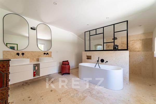 Propriété d'exception en Provence, proche de l’Isle-sur-la-Sorgue