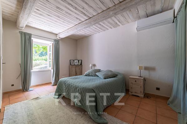 Propriété d'exception en Provence, proche de l’Isle-sur-la-Sorgue