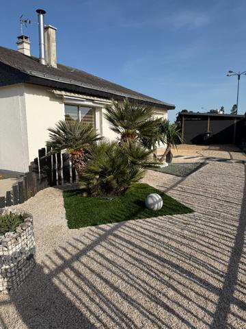 A VENDRE entre ANGERS et SAINT BARTHELEMY D'ANJOU Maison avec vie de plain,  5 chambres et jardin