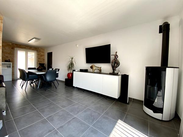 Maison T3 plain-pied ? 75 m² ? Garage, dépendances ? Parcelle 320 m² ? Environnement calme