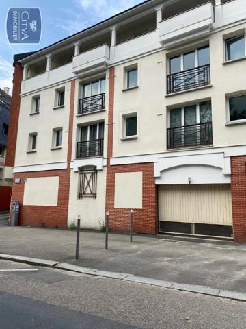 Parking à louer 9m² Rouen (76000)