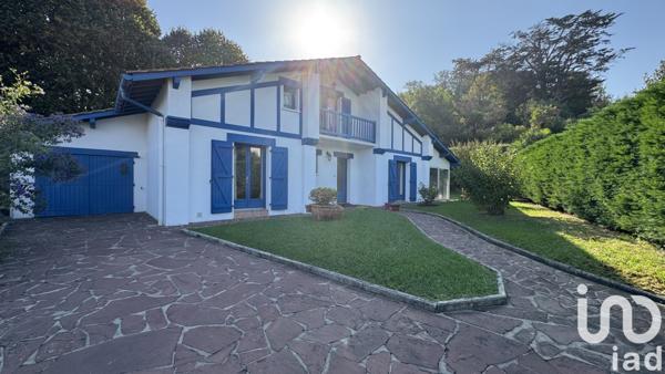 Maison à vendre 6 pièces 169 m² Saint-Jean-de-Luz