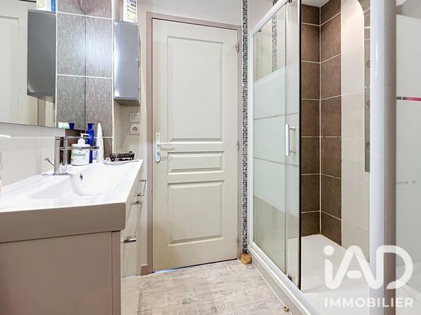 Maison à vendre 7 pièces 156 m² Cenon-sur-Vienne