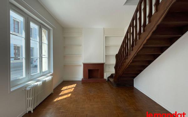 Maison à louer    2 pièces •  Évreux