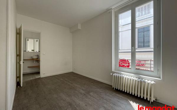 Maison à louer    2 pièces •  Évreux