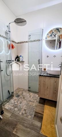Contemporaine 5 chambres sur un terrain de 3002m²