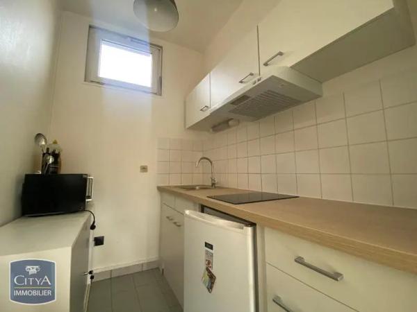Appartement à louer 1 pièce 26.26m² Chartres (28000)