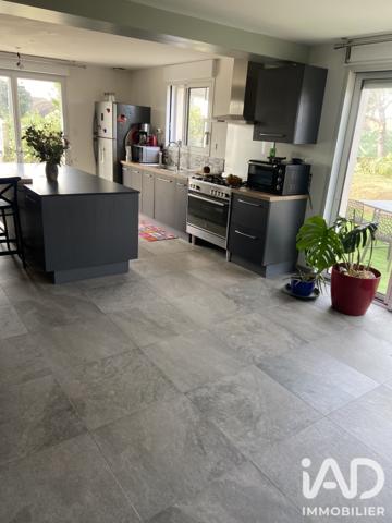 Maison à vendre 5 pièces 123 m² Saint-Gervais-en-Belin
