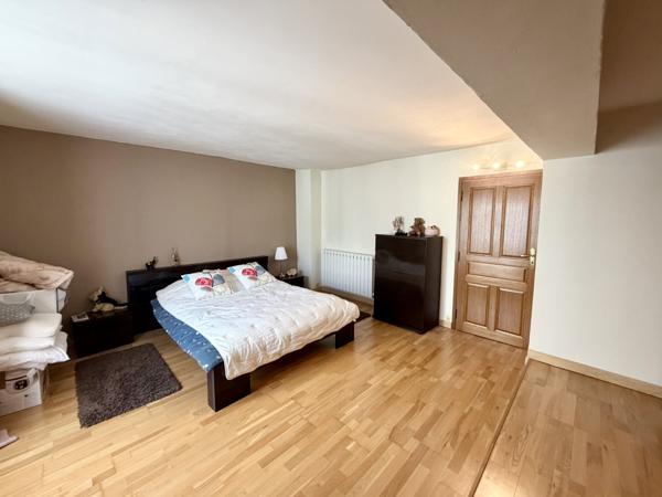 Vente Maison 8 pièces 170 m2 à La Ferté-sous-Jouarre