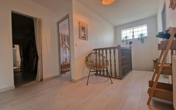 Maison à vendre    6 pièces • 147 m2 Vaires-sur-Marne