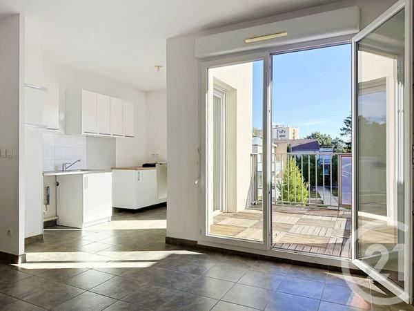 Appartement F2 à vendre  2 pièces - 40,76 m 2   CHAMPAGNE AU MONT D OR  - 69