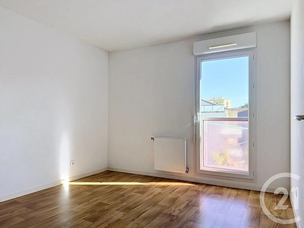 Appartement F2 à vendre  2 pièces - 40,76 m 2   CHAMPAGNE AU MONT D OR  - 69