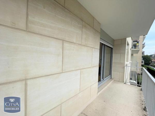 Appartement à louer 3 pièces 66.05m² Rambouillet (78120)
