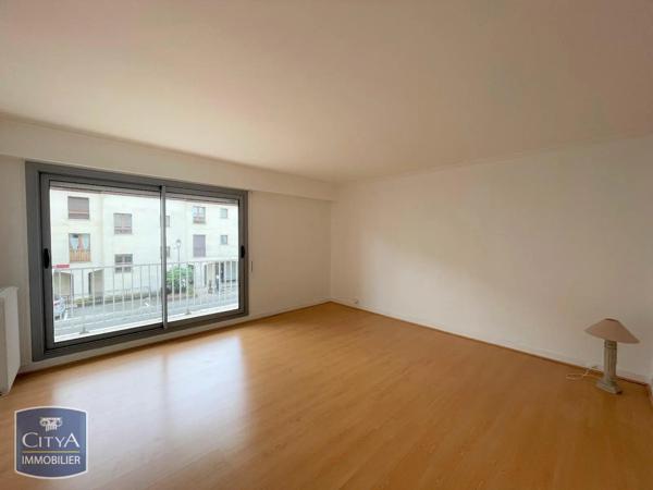 Appartement à louer 3 pièces 66.05m² Rambouillet (78120)