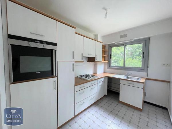 Appartement à louer 3 pièces 66.05m² Rambouillet (78120)
