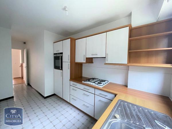 Appartement à louer 3 pièces 66.05m² Rambouillet (78120)