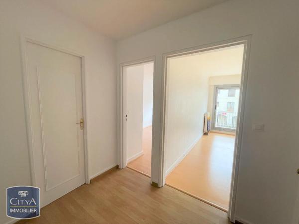 Appartement à louer 3 pièces 66.05m² Rambouillet (78120)