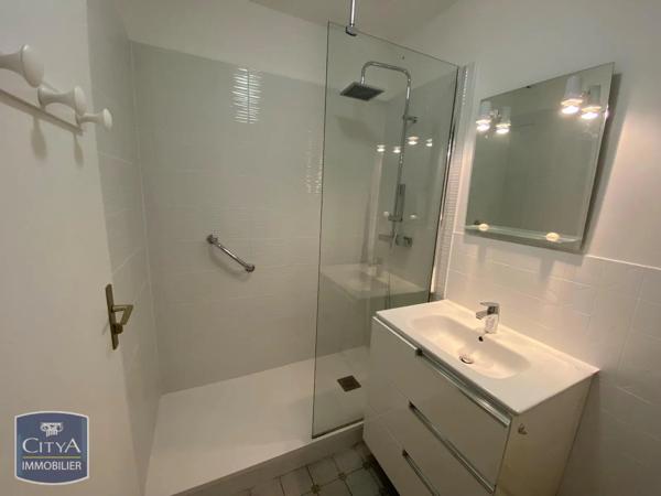 Appartement à louer 3 pièces 66.05m² Rambouillet (78120)