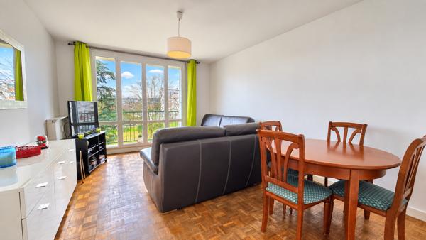 Appartement
         4 pièces
        - 83 m² Exclusivité 189 000 € *