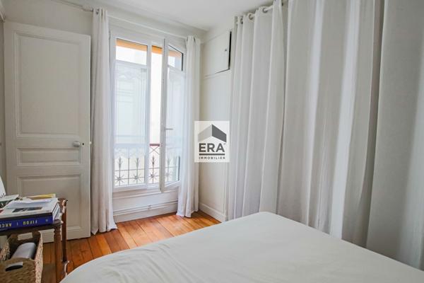 Appartement Paris 2 pièce(s) 32.83 m2