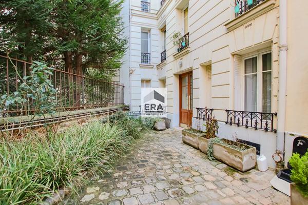Appartement Paris 2 pièce(s) 32.83 m2