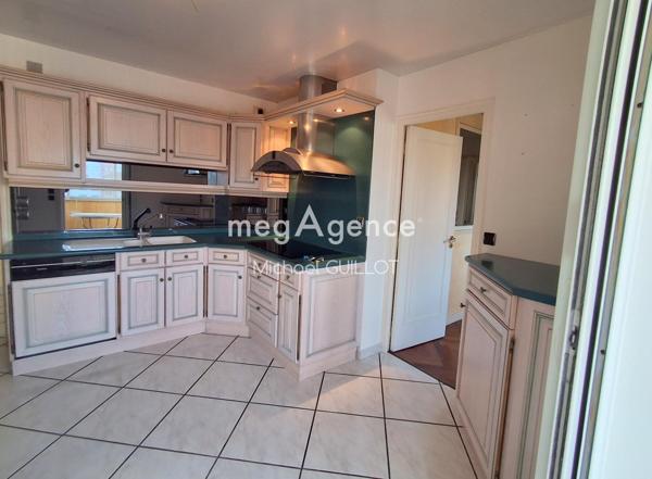 Appartement à Villefranche-sur-Saône, 69400 - 5 pièces 115m²