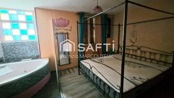 360m² de potentiel à rénover au coeur de Chalabre
