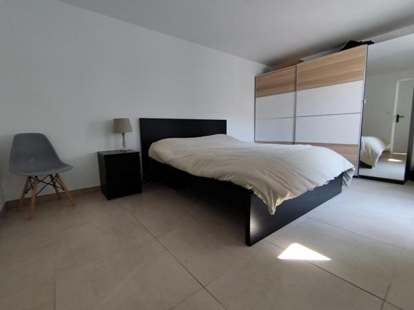 Maison de charme avec grange et dépendance