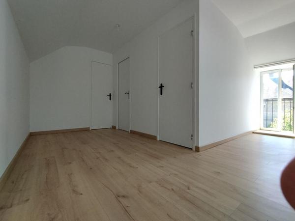 Maison de charme avec grange et dépendance