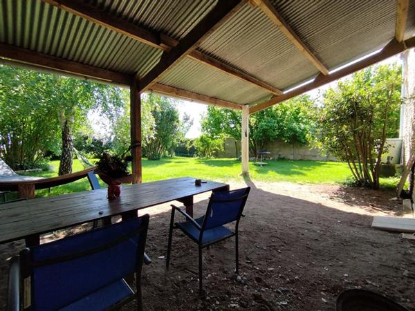 Maison de charme avec grange et dépendance