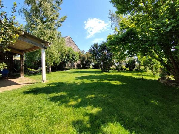 Maison de charme avec grange et dépendance