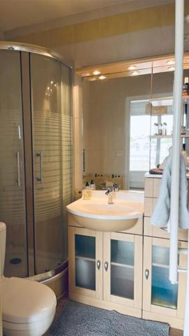 Appartement 2 pièces 30,30 m2 avec balcon et garage fermé