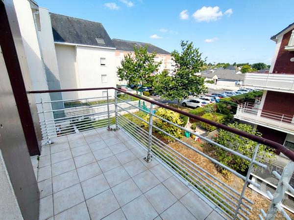 Appartement centre Sainte Luce Sur Loire 2 pièce(s) 31.3 m2