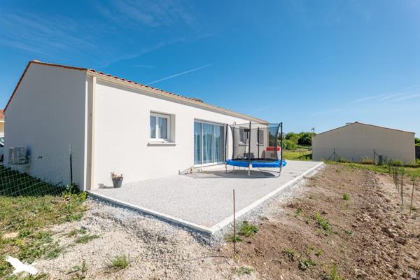 Maison à vendre |  Les Églises-d'Argenteuil |  4 pièces | 97 m²
